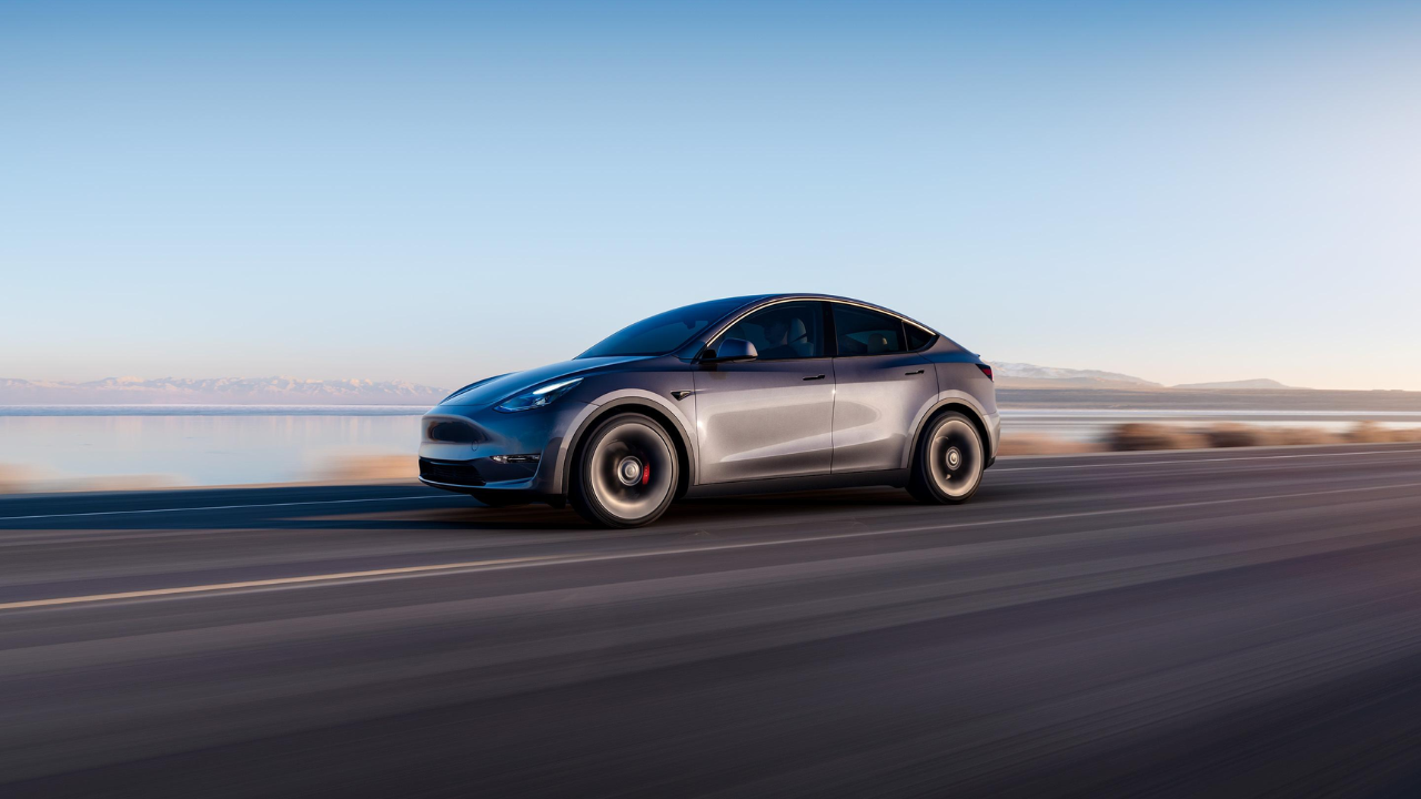 Tesla Model Y`