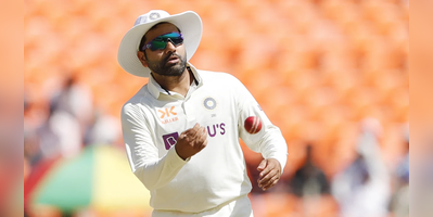 IND vs AUS With Rohit Sharma off the field senior India player takes over as captain in 4th Test