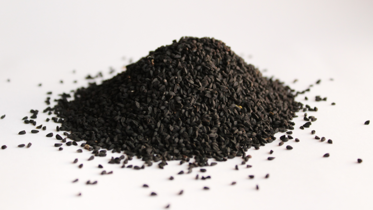 7 LesserKnown Health Benefits of Kalonji Seeds Black Seeds