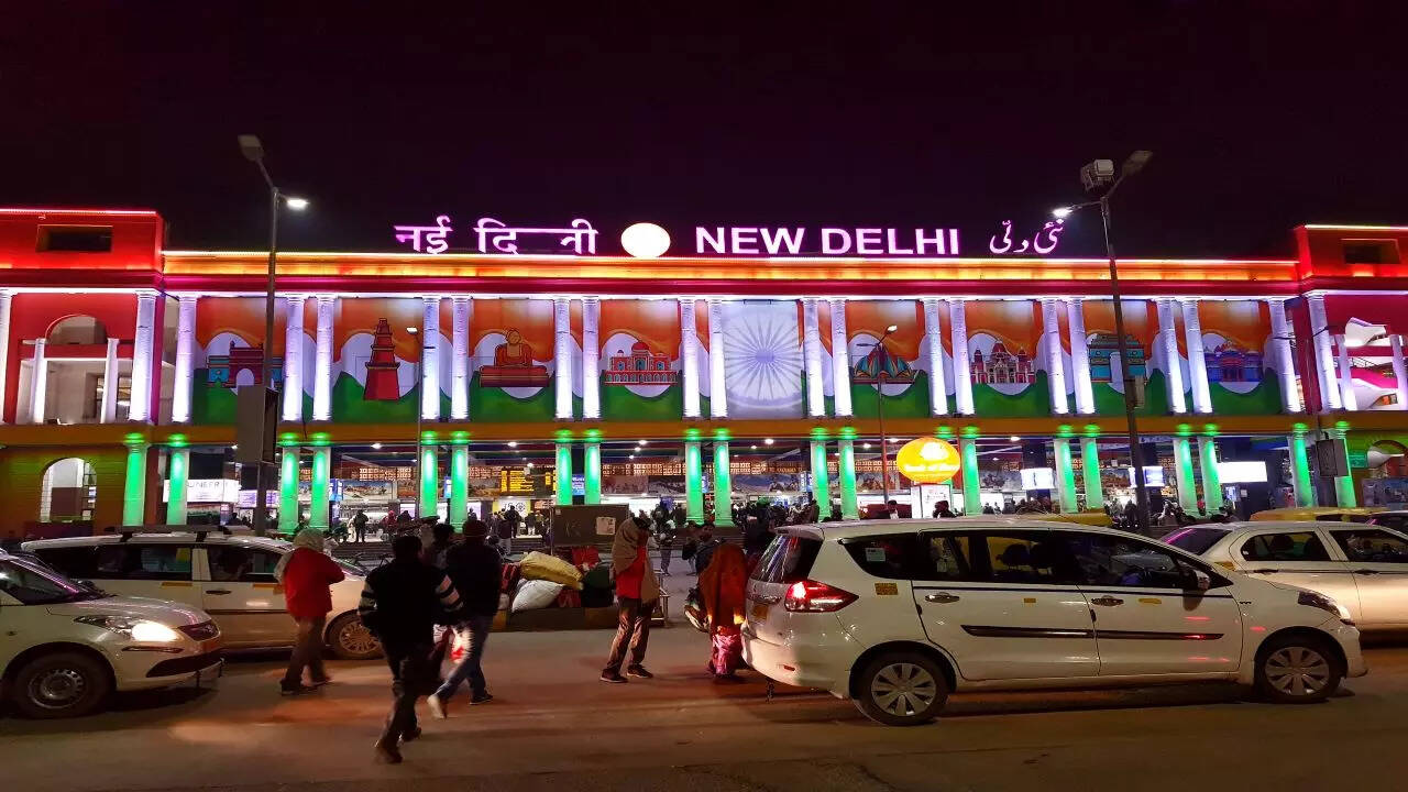 L T Shapoorji Pallonji In The Run For New Delhi Railway Station 
