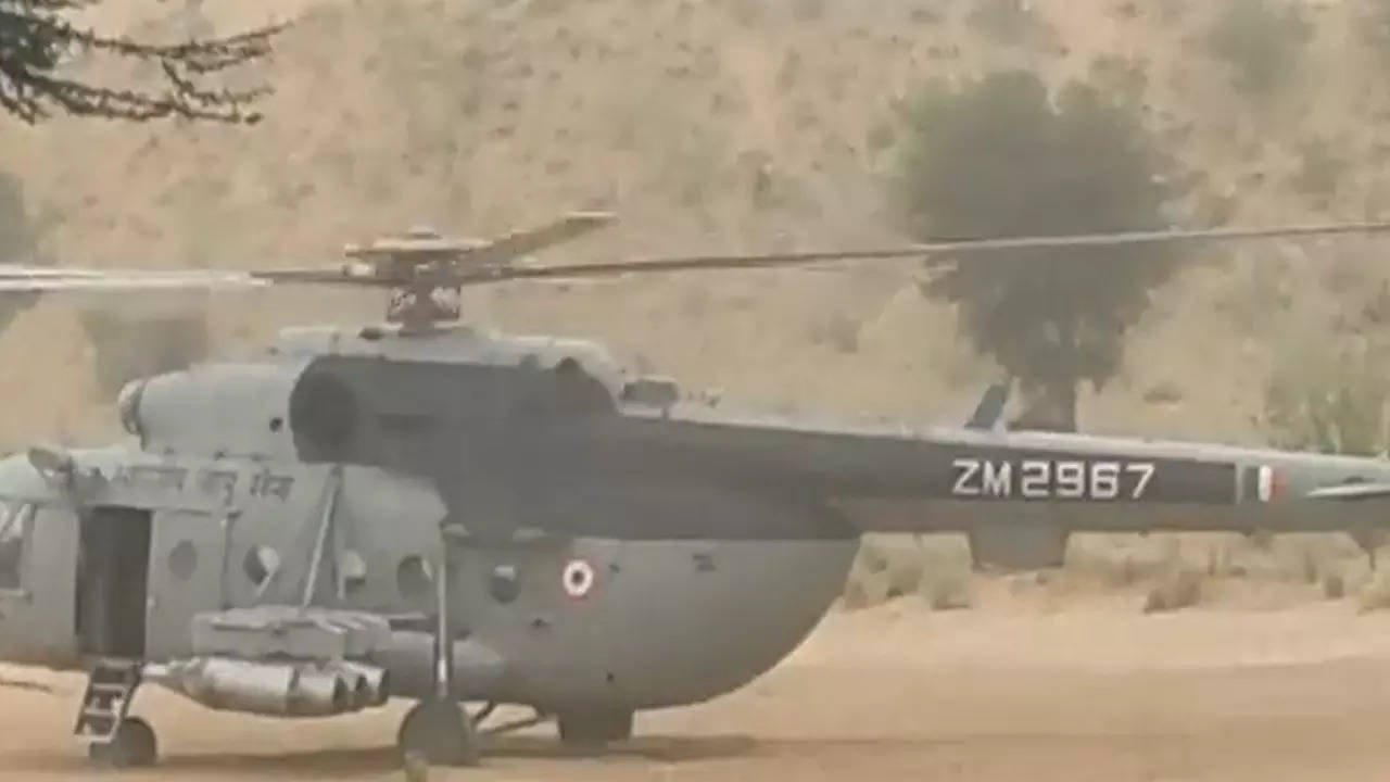 WATCH: India's Light Combat Helicopter Prachand Shows Off Combat Skills In  Rajasthan Drills