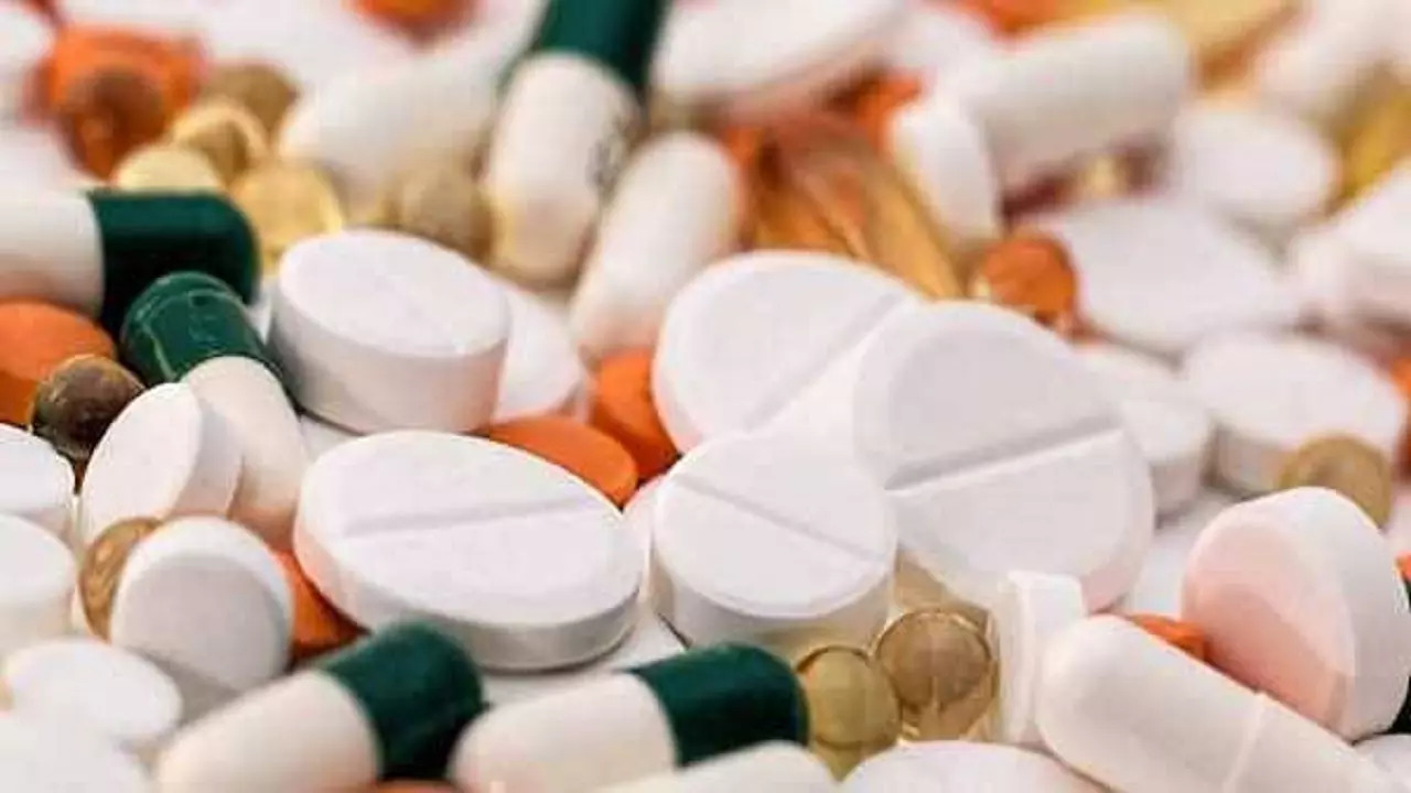 Health Ministry mulls regulations, stringent action against e-pharmacies