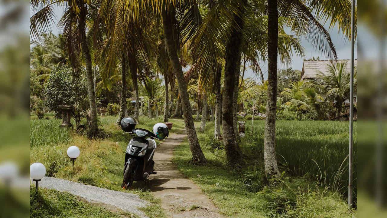 ​Bali mulls banning tourists from renting bikes