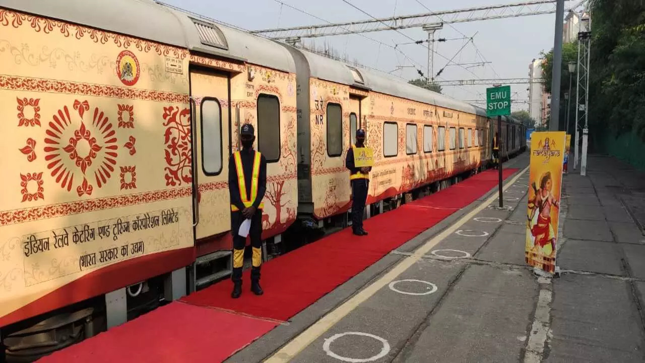 Bharat Gaurav Train