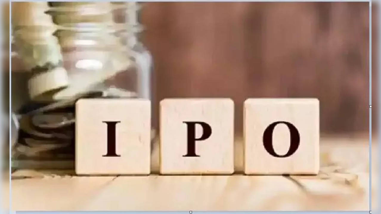 Global Surfaces IPO Subscription Status Final Day: The company's IPO comprises fresh issuance of 85.20 lakh equity shares and an Offer For Sale of up to 25.5 lakh equity shares by promoters -- Mayank Shah and Sweta Shah.