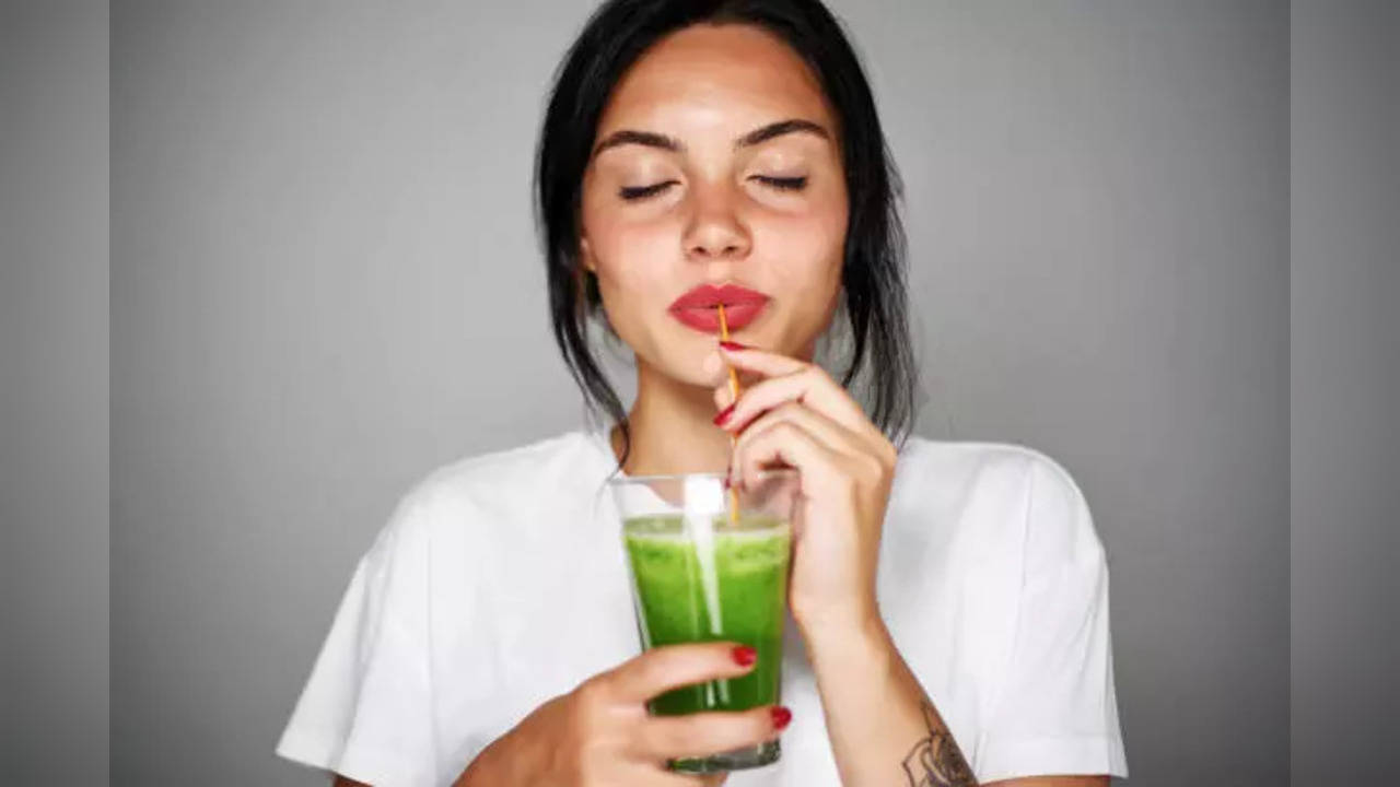 beware-green-smoothies-and-juices-can-damage-your-kidneys-cause