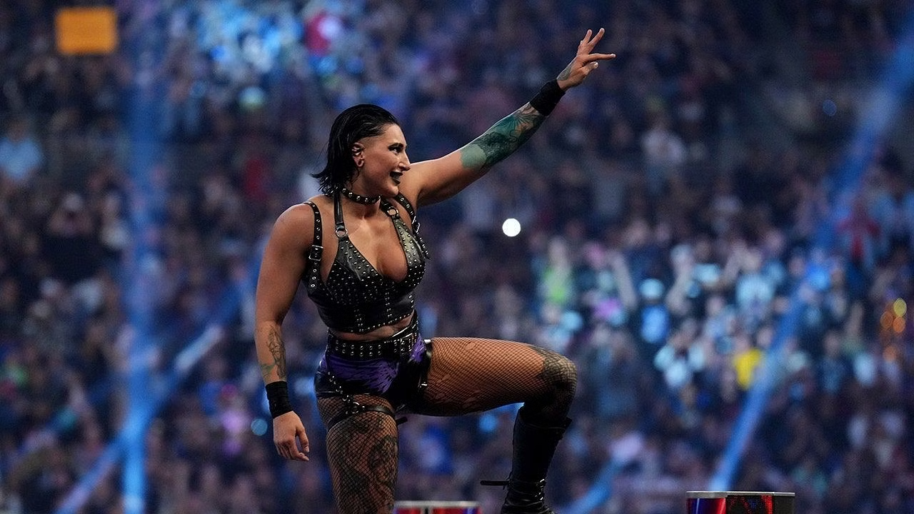 rhea-ripley-and-charlotte-flair-set-to-create-history-at-wrestlemania-39-report