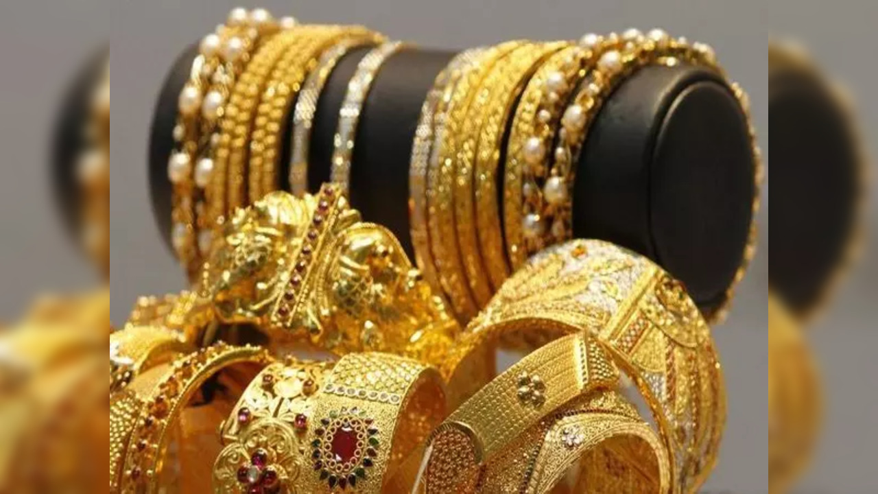 Gold, silver prices today, March 18 - Rates of precious metals spike; Check rates in Delhi, Mumbai, Chennai, Kolkata and other cities