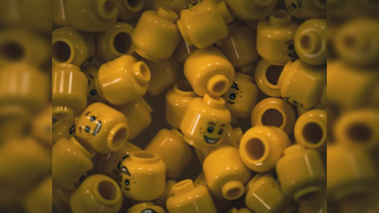 Lego heads 3