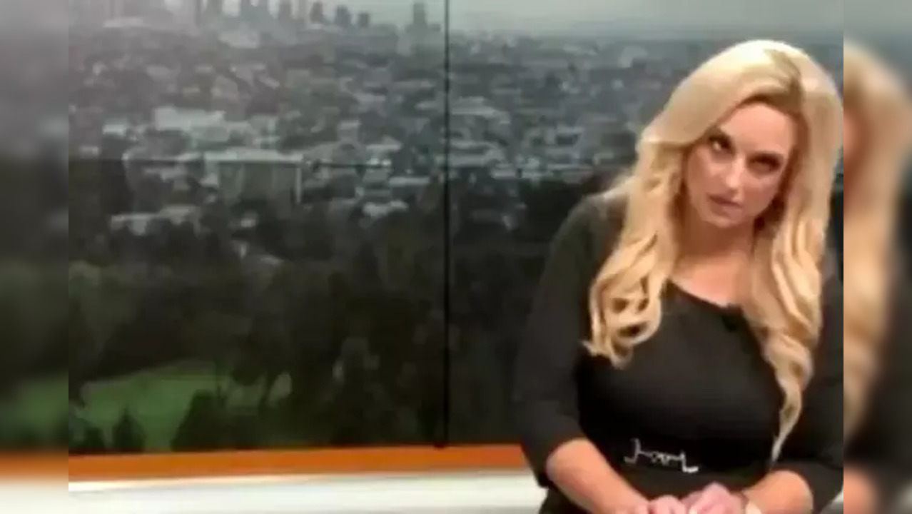 ​Alissa Carlson Schwartz​ faints during live broadcast