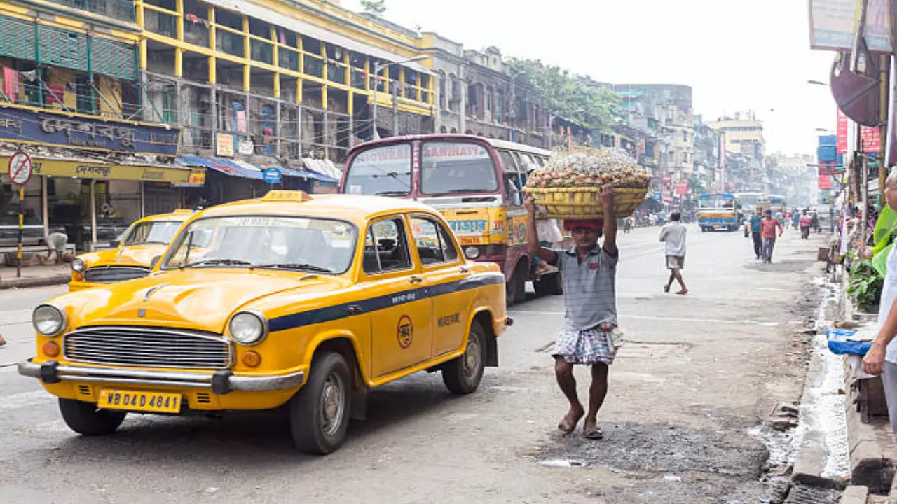 Kolkata yellow taxis to get a new avatar