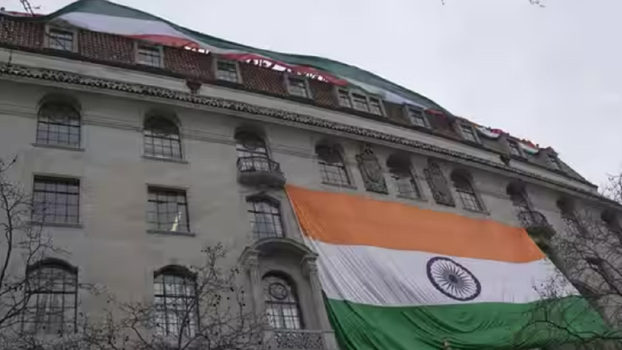 watch: giant tricolour waves atop indian high commission building in london after attack by khalistanis