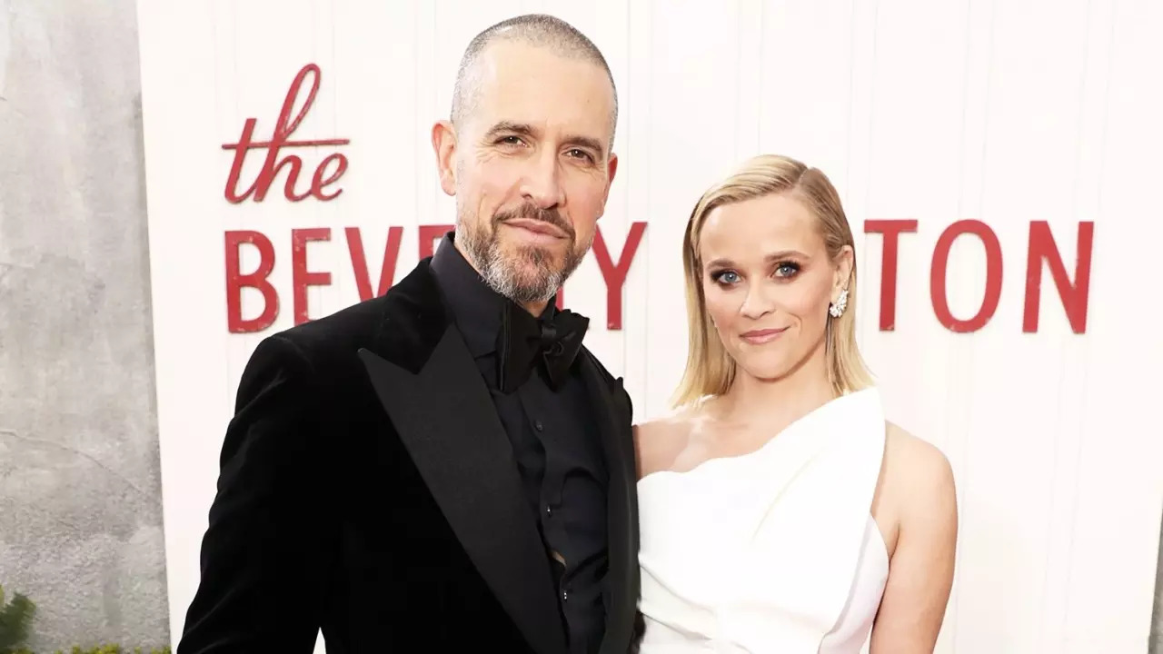 Reese Witherspoon and her talent-agent husband Jim Toth