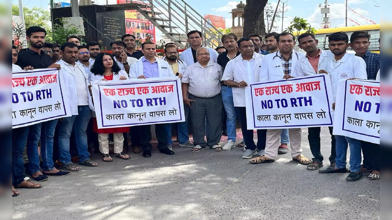 Doctors protest against Rajasthan's Right To Health Bill