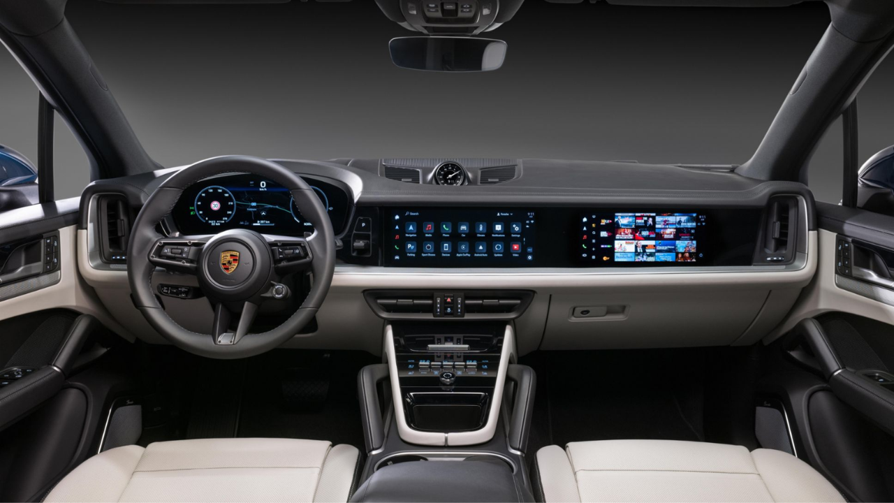 Porsche debuts 2024 Cayenne's new Taycan-inspired all-digital dash