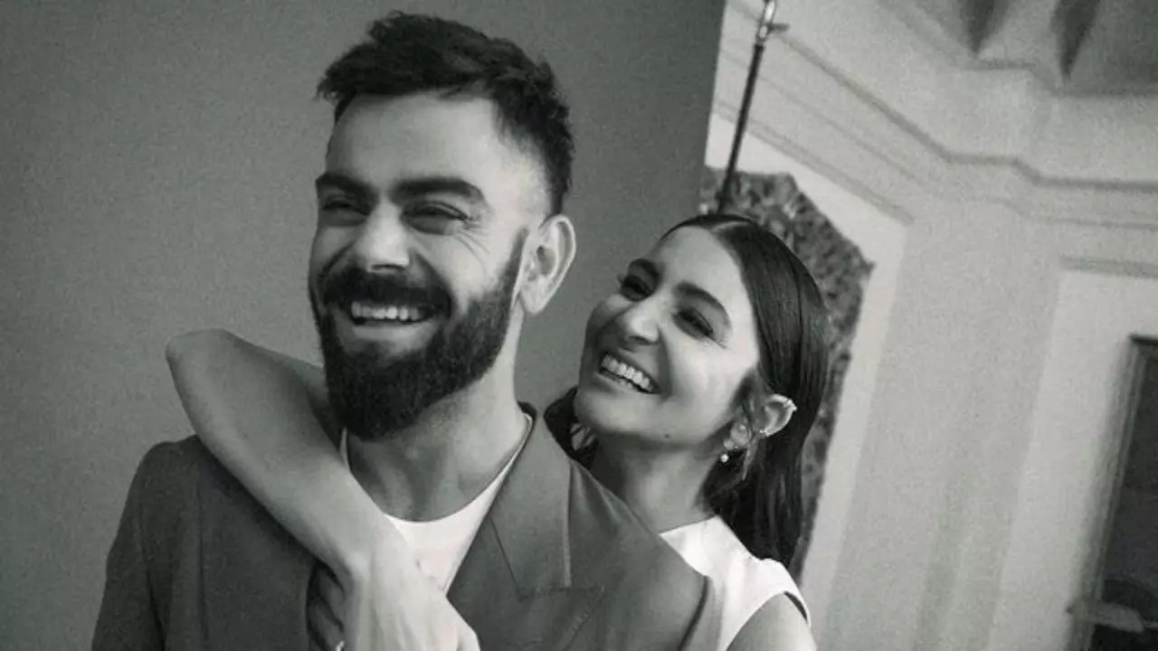 Anushka Sharma, Virat Kohli Cozy Up At Dior Fall 2023 Mumbai Show. Inside PICS Are Too Cute To Miss