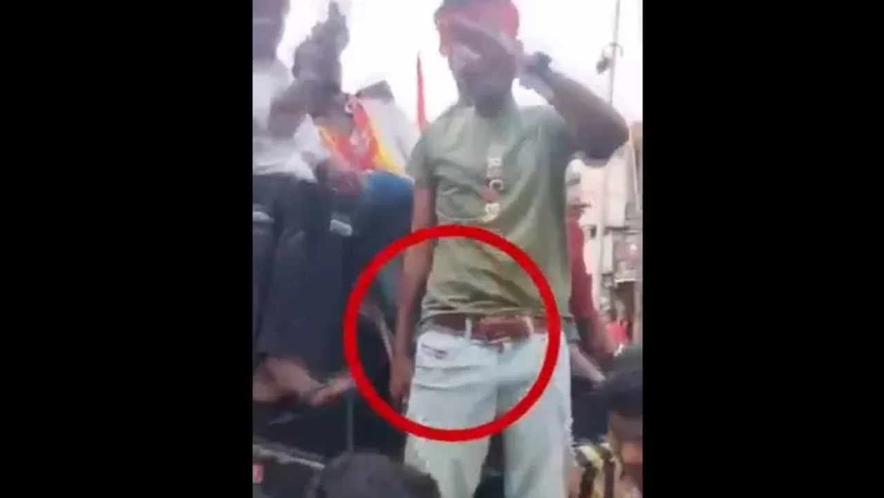 Howrah Violence: Man Brandishes Gun During Ram Navami Procession, TMC's Abhishek Banerjee Shares Video | WATCH