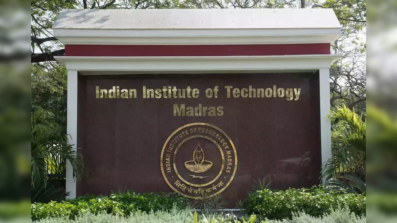 IIT Madras faculty members to hold special classes for students of government schools in Varanasi - Vimarsana News