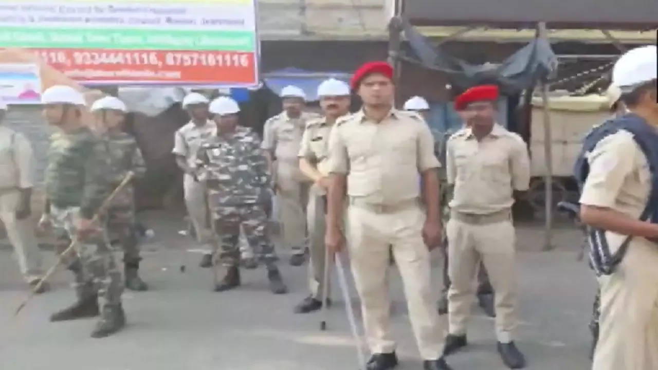 Sahibganj Temple Vandalised