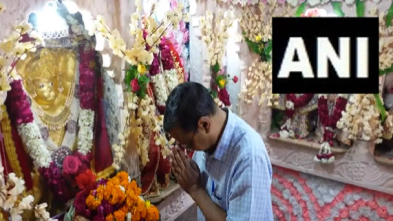 Arvind Kejriwal Offers Prayers On Occasion of Hanuman Jayanti