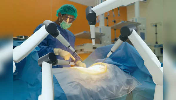 Continental Hospitals Performs the First Robot-Assisted CABG Procedure ...