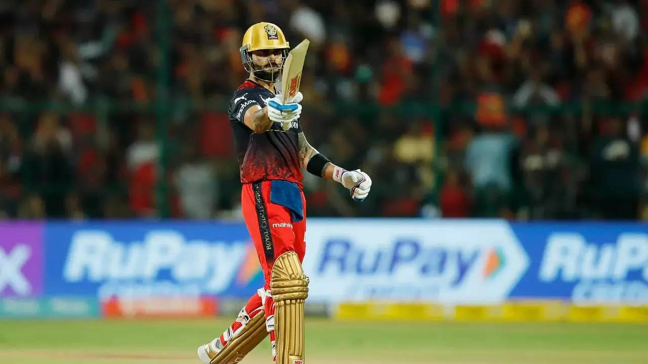 virat kohli trend after 1st fifty in IPL 2022 against GT - Cricket Addictor  Hindi