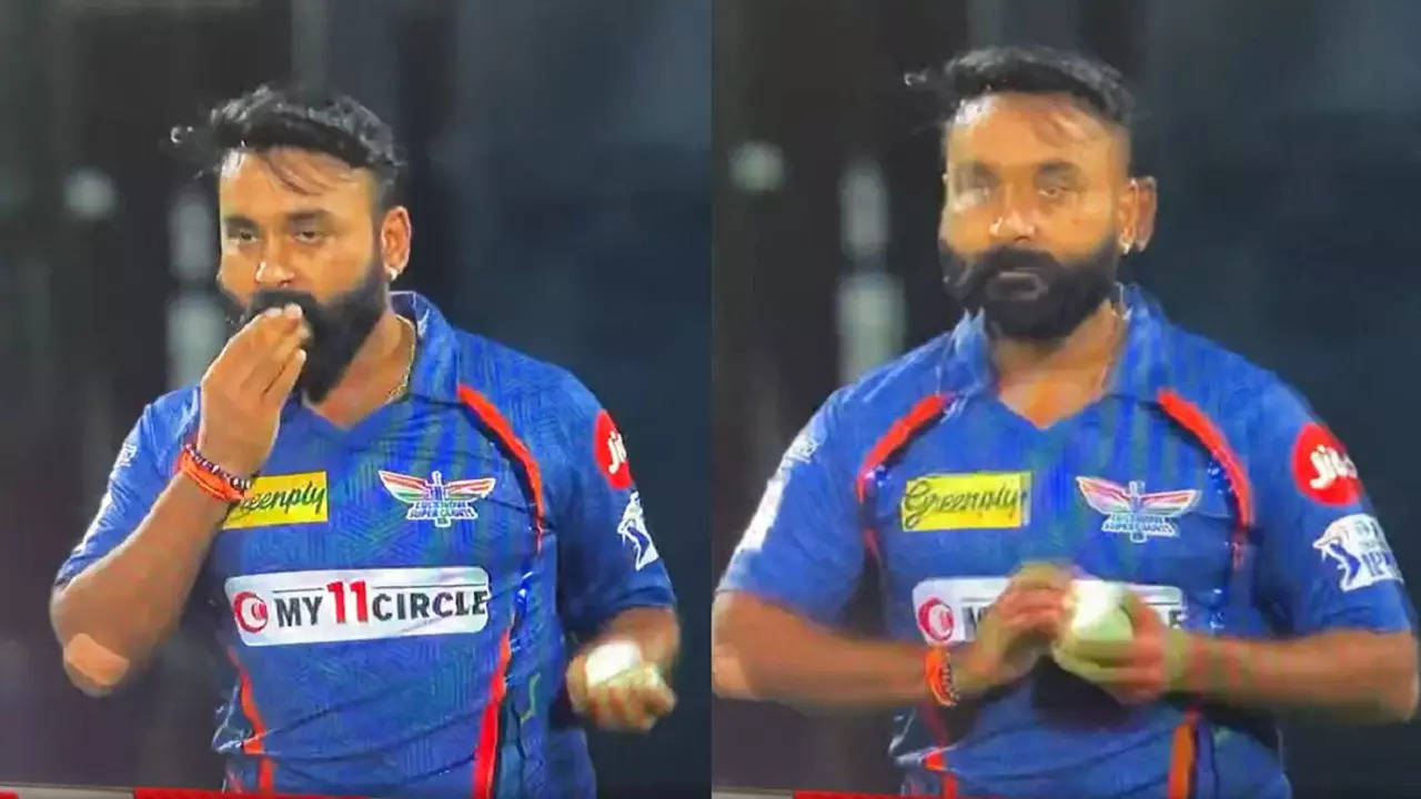 Amit Mishra applying saliva on ball IPL 2023 LSG vs RCB.