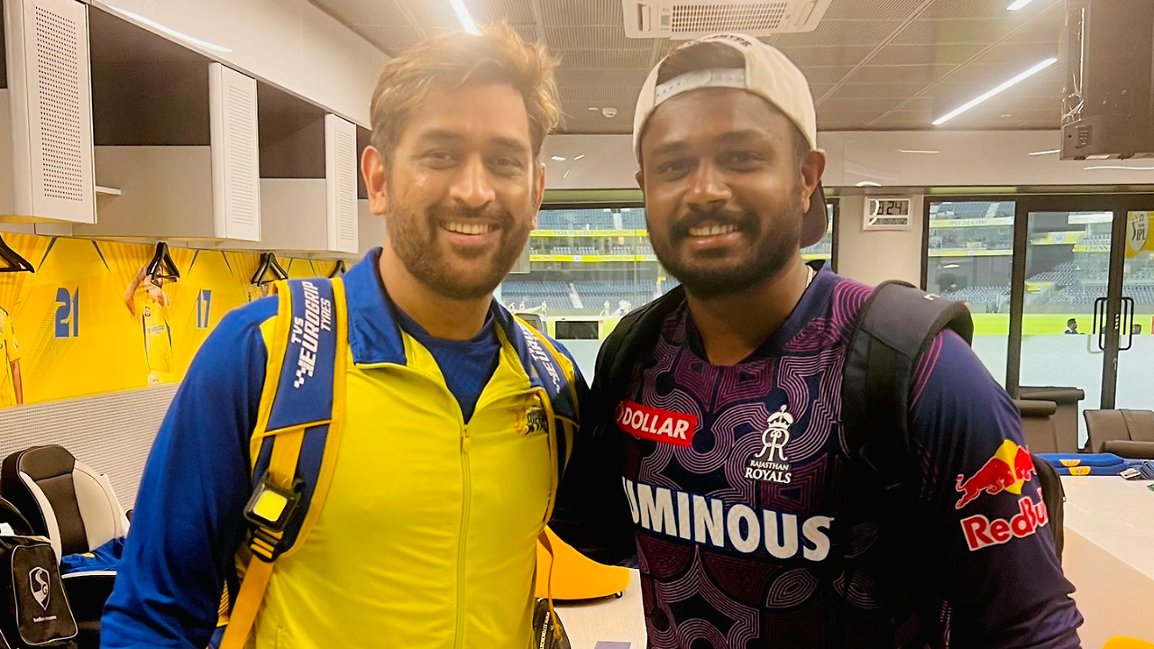 Two Legends In One Frame: Sanju Samson's Pic With 'Vaathi' MS Dhoni