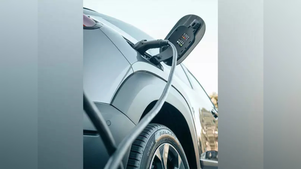 UP govt plans to build EV charging stations on a large scale in UP