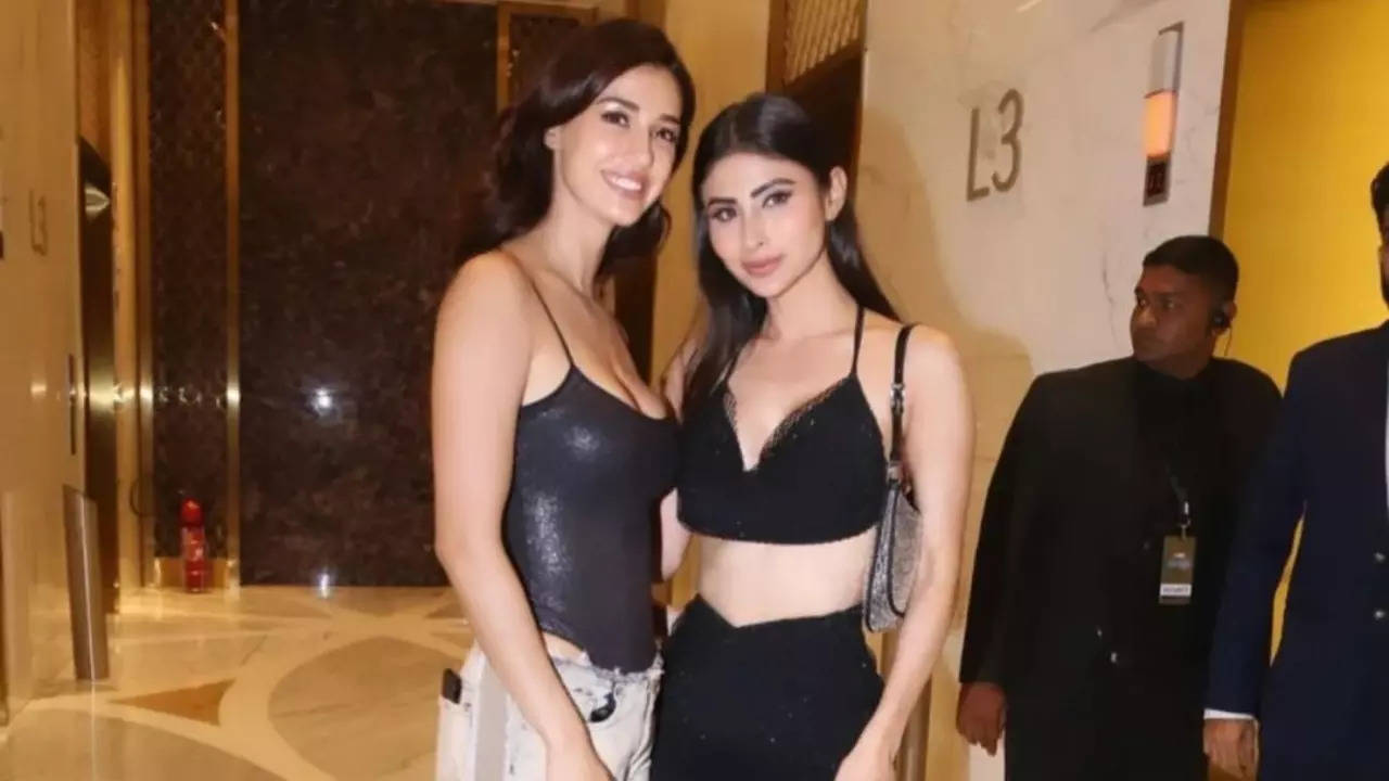 Mouni Roy and Disha Patani