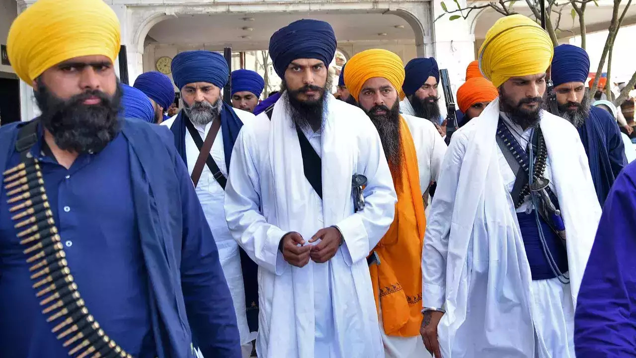 Amritpal Singh To Surrender In Rajasthan Gurudwara On Baisakhi?