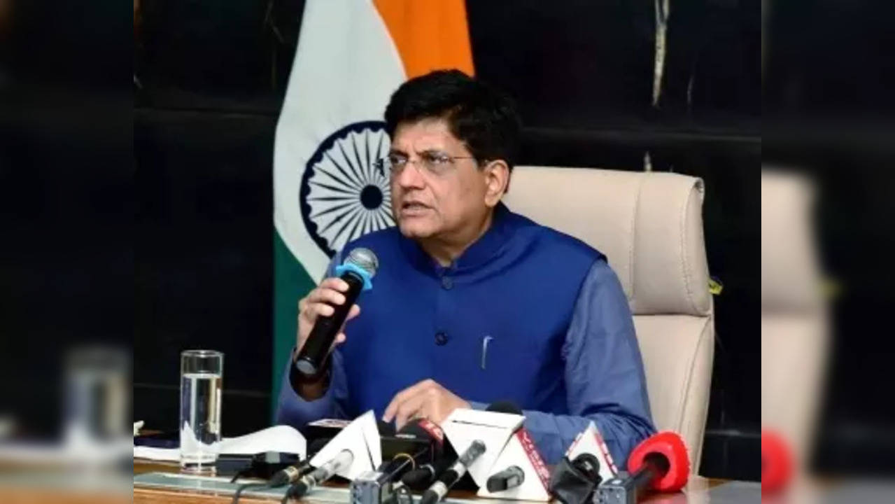 New Delhi: Union Minister for Commerce & Industry, Consumer Affairs, Food & Public Distribution and Textiles, Piyush Goyal addresses a press conference on India Australia ECTA Agreement, in New Delhi on Tuesday, Nov. 22, 2022.  (Photo: PIB/IANS)