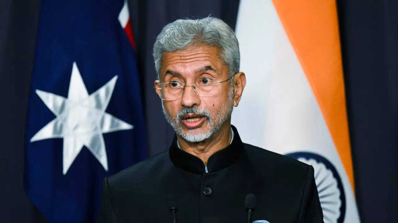 EAM Jaishankar Rebukes Congress Leader Siddaramaiah Over Sudan Remark