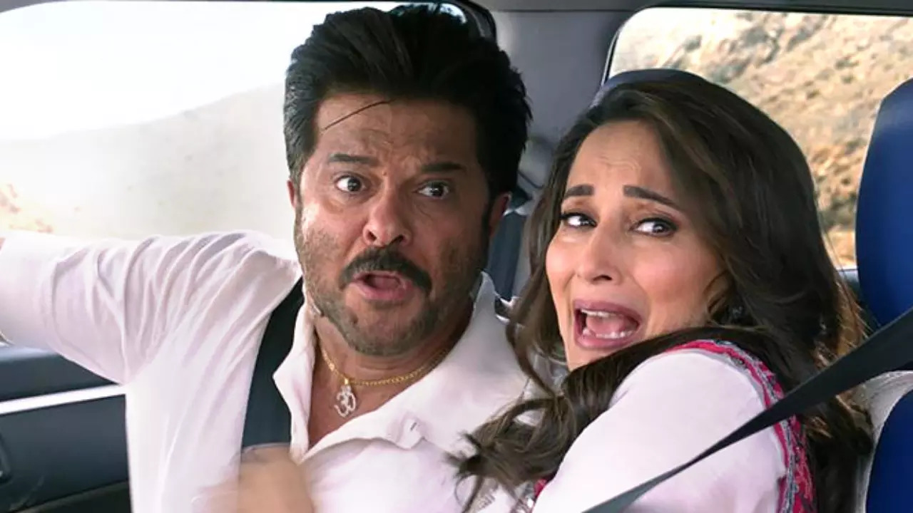 Anil Kapoor and Madhuri Dixit