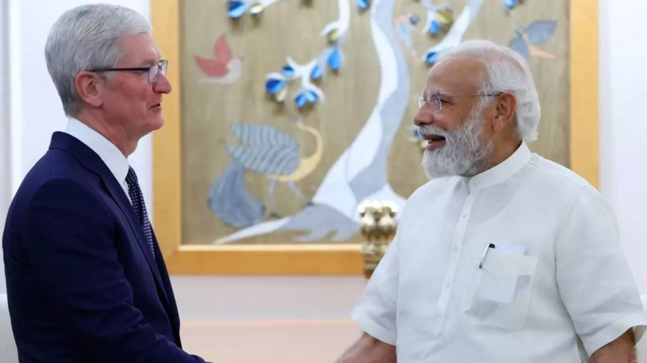 Tim Cook meets PM Narendra Modi