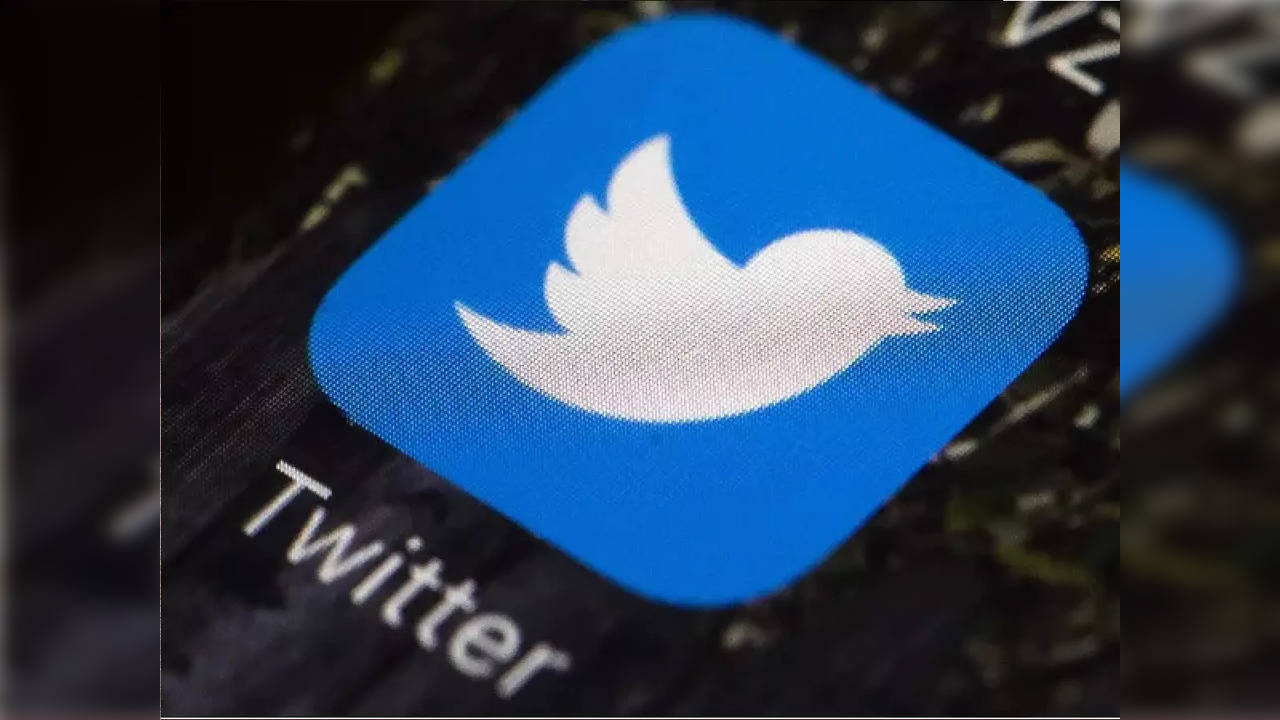 Twitter removes legacy blue ticks