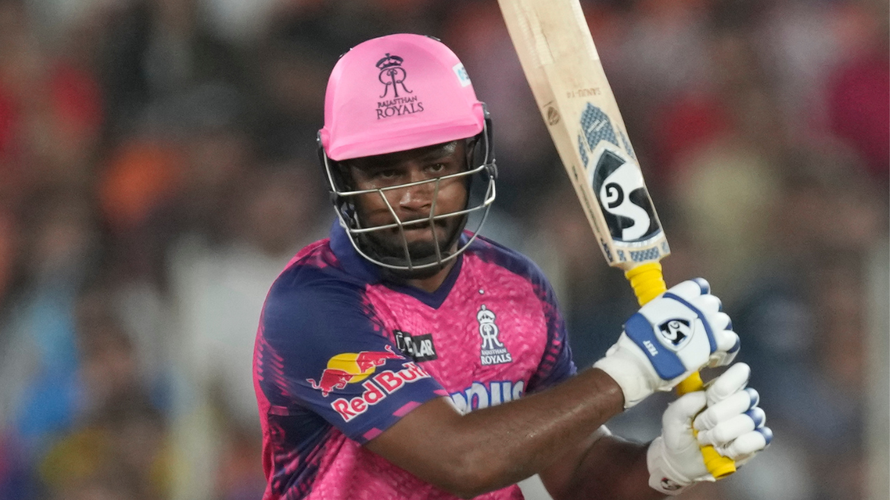 Sanju Samson Is Much Like MS Dhoni, Feels Harbhajan Singh