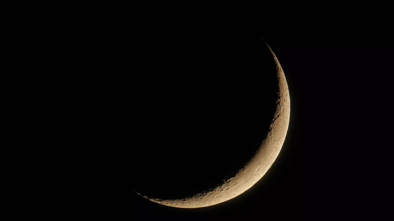 Eid 2023 Chand Sighting in Uttar Pradesh Shawwal Crescent Sighted In The State Eid-Ul-fitr To be Celebrated Tomorrow