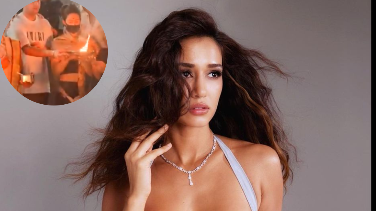 Disha Patani TROLLED For Performing Aarti In Varanasi Wearing Crop Top. Netizens Say 'Poo Bani Parvati'