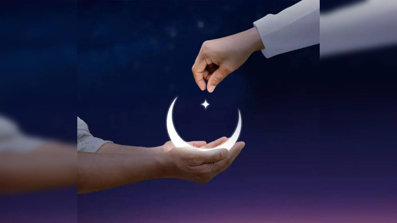 Why is Zakat al Fitr important during Eid?