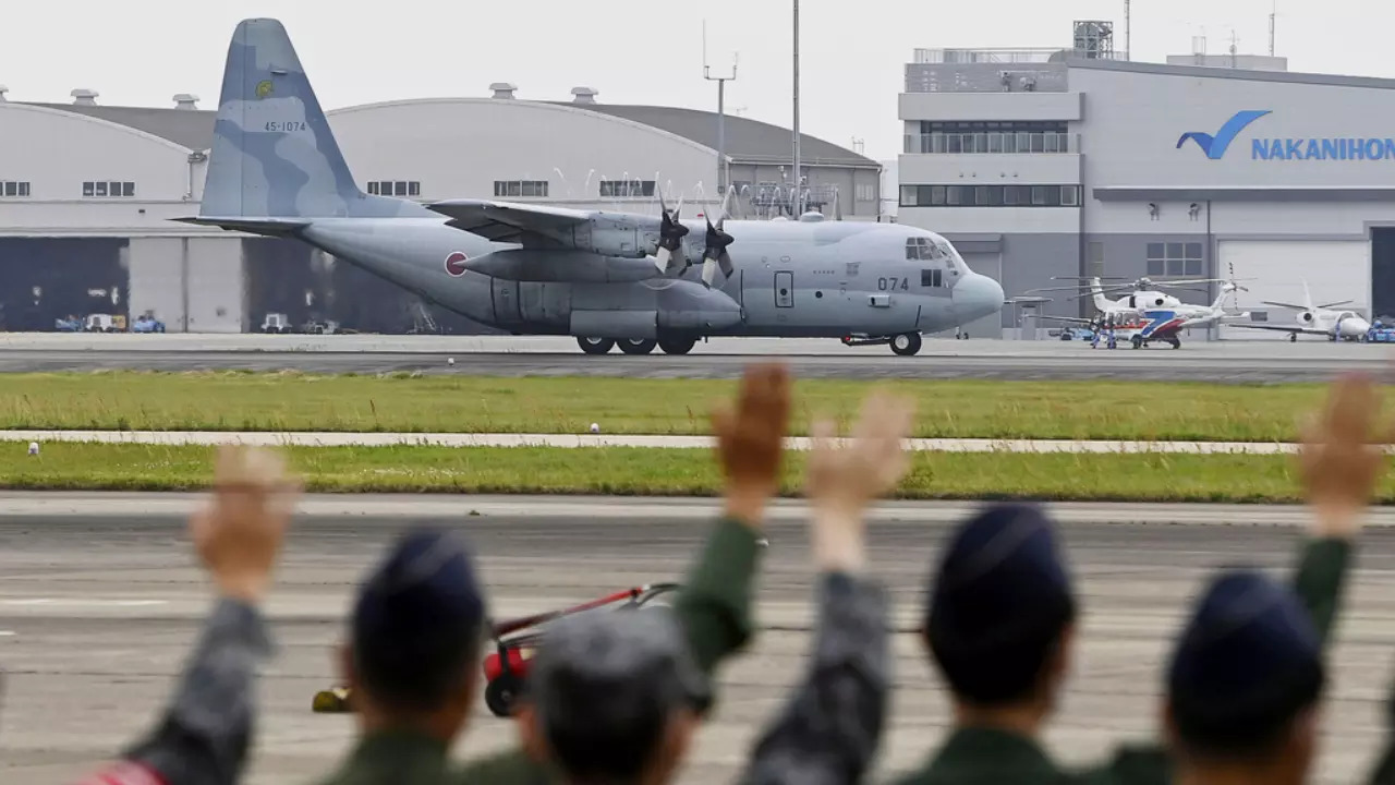 Japanese air force Japan air force aircraft - AP