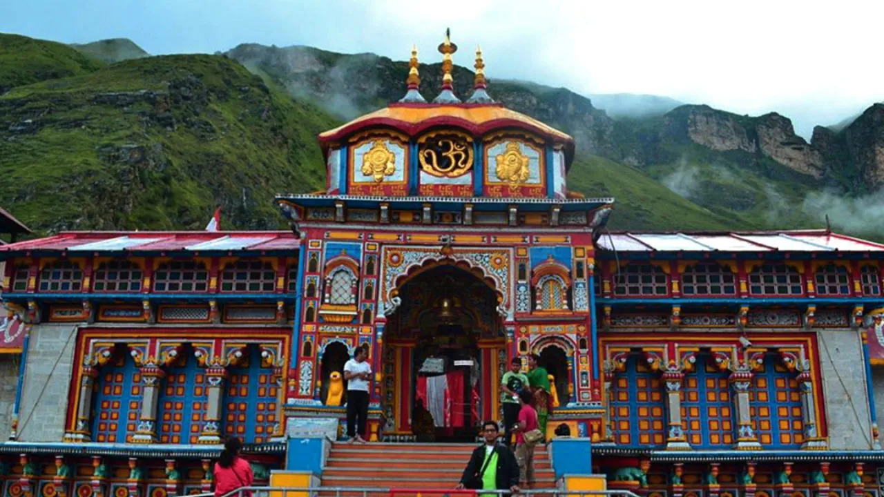 Badrinath Dham Opens