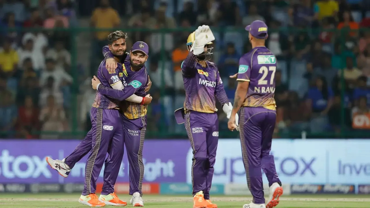 Big Blow For KKR! Star Wicketkeeper-Batsman Set To Return Home From IPL ...