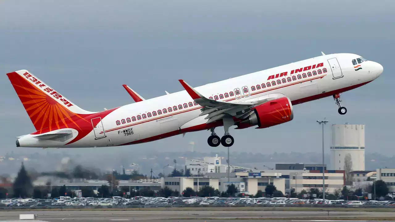 Air India CEO Gets DGCA Notice After Pilots Allowed Friend In Cockpit Of Dubai-Delhi Flight