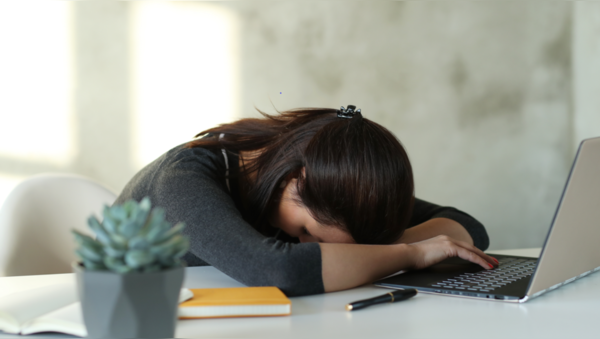 Do You Feel Tired All The Time? Nutritionist Points Out These 5 Reasons ...