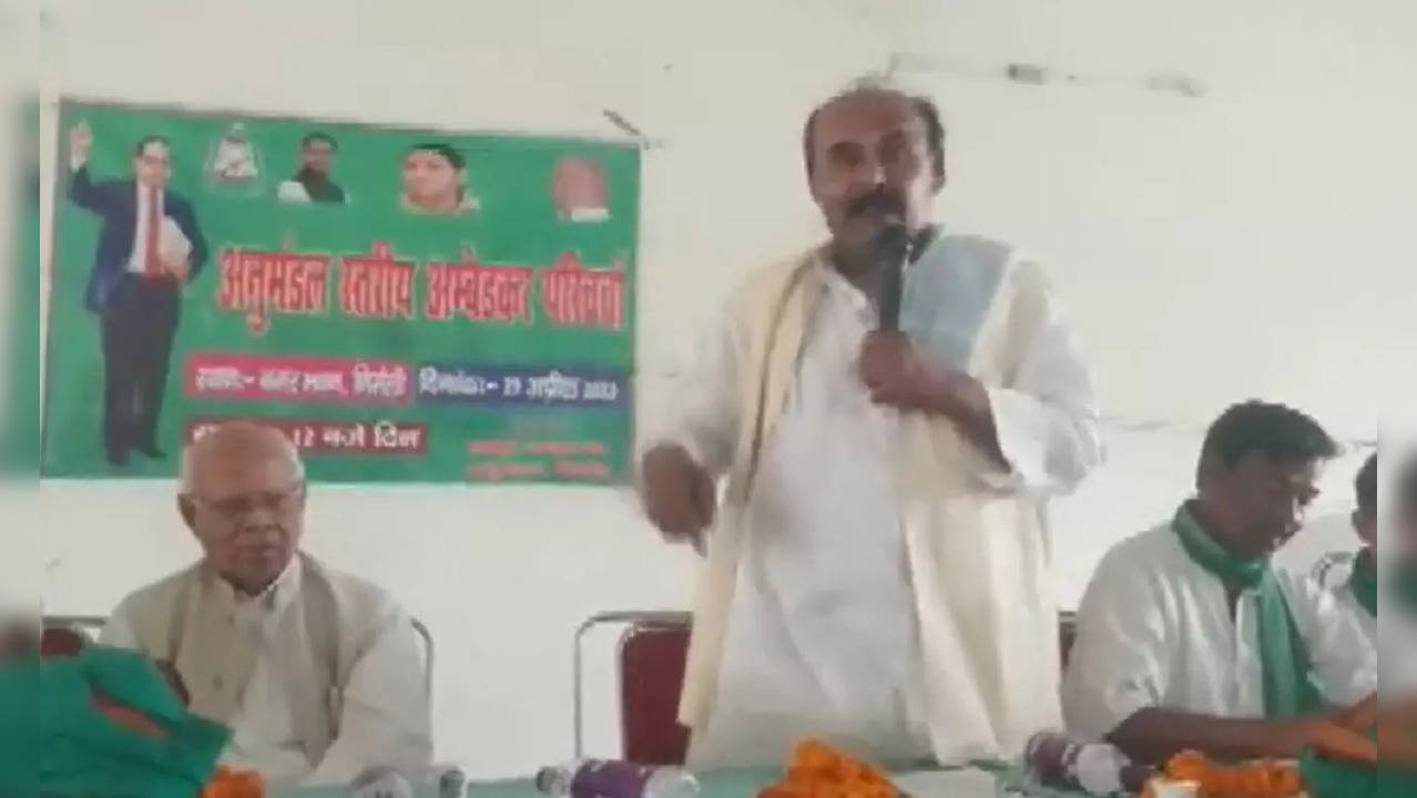 ​Brahmins Are From Russia, Says RJD Leader ​