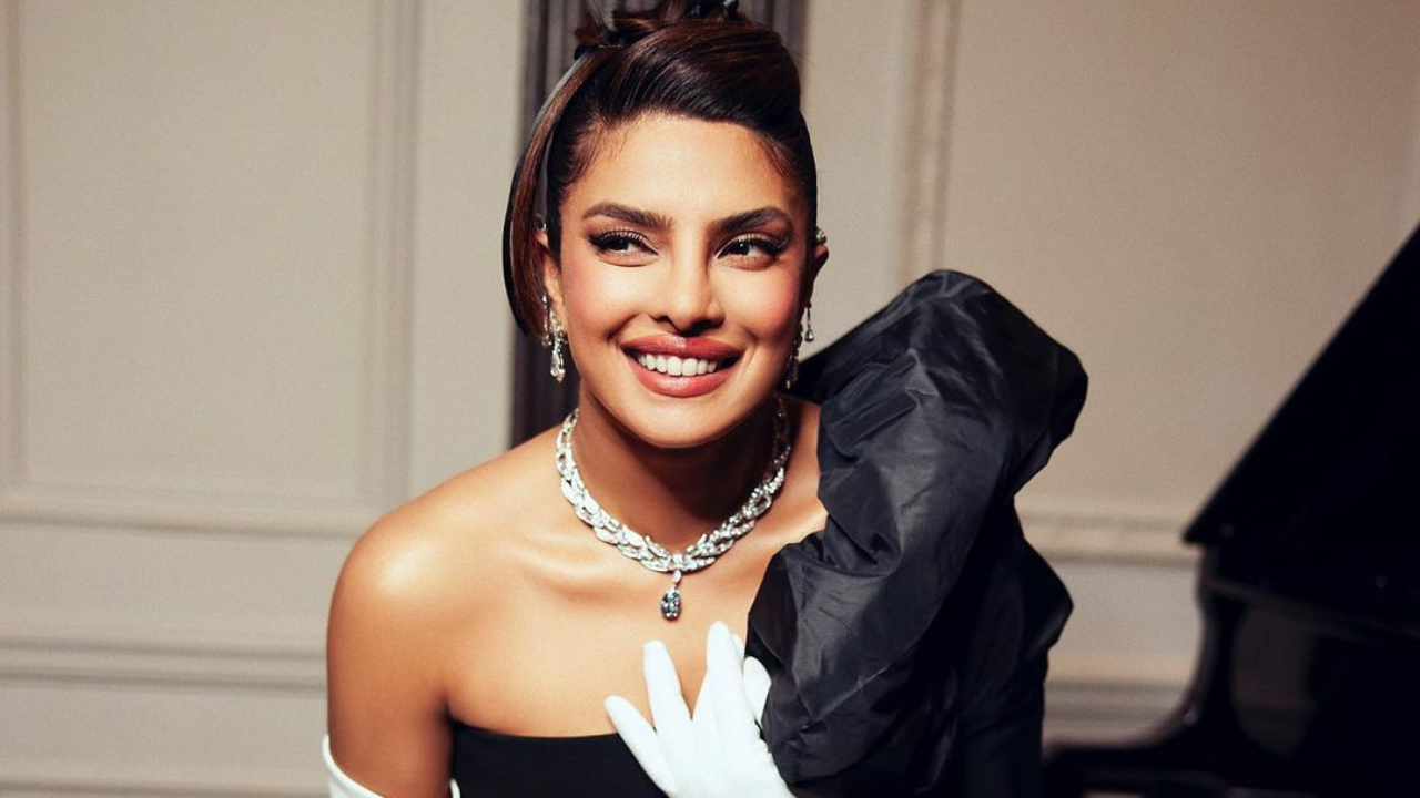 Priyanka Chopra's 11.6 Carat Diamond Necklace To Be Auctioned For Rs 204 Crore At Met Gala And It Can Burn A Hole In Anyone's Pocket | Entertainment News, Times Now