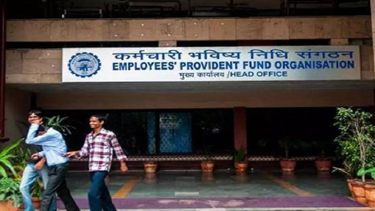 EPFO higher pension scheme latest news: Retirement fund body extends last date for subscribers | Check new date to opt higher pension