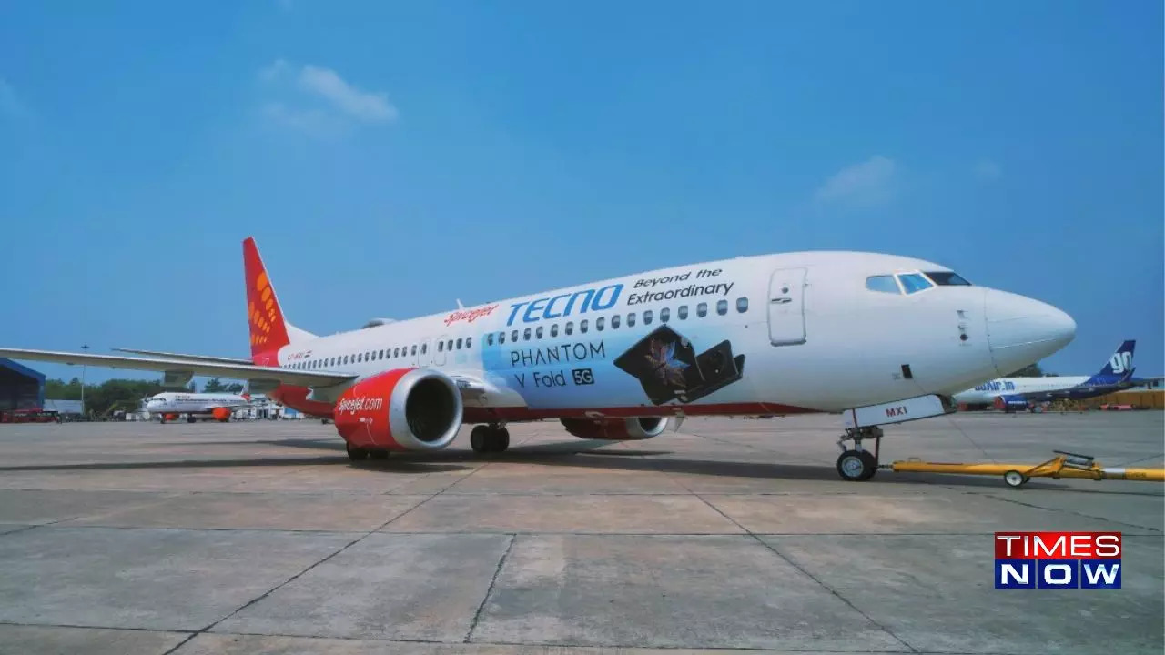 TECNO partners with SpiceJet to promote their PHANTOM V Fold 5G through an innovative flying billboard campaign