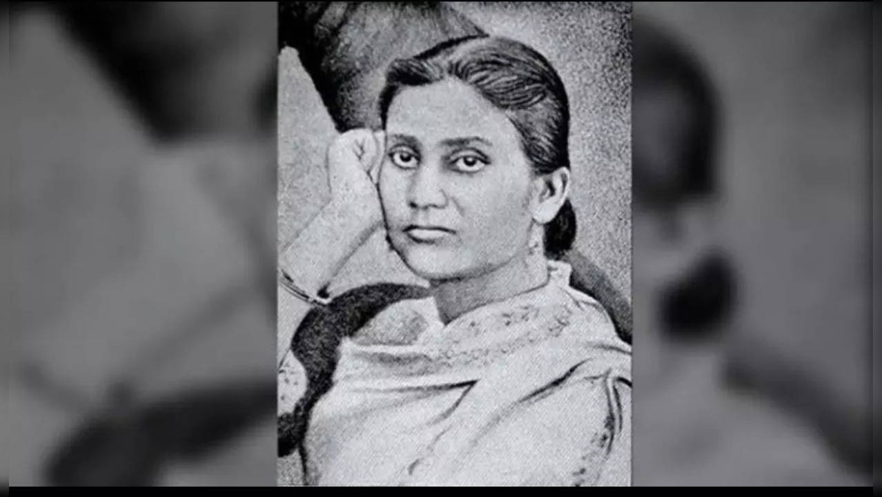 Kadambini Ganguly, India's First Female Practicing Doctor